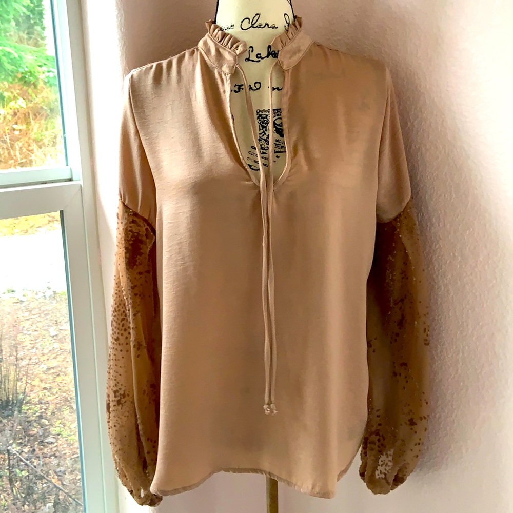 Wanderlux silky popover top